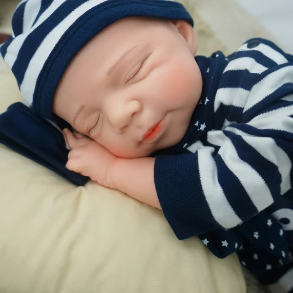 19.7 inch silicone baby boy reborn doll, realistic painted handicraft collectible - Image 3