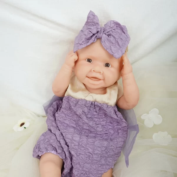 46cm Smiling Silicone Reborn Doll Open Eyes Washable Girl Toy - Image 4